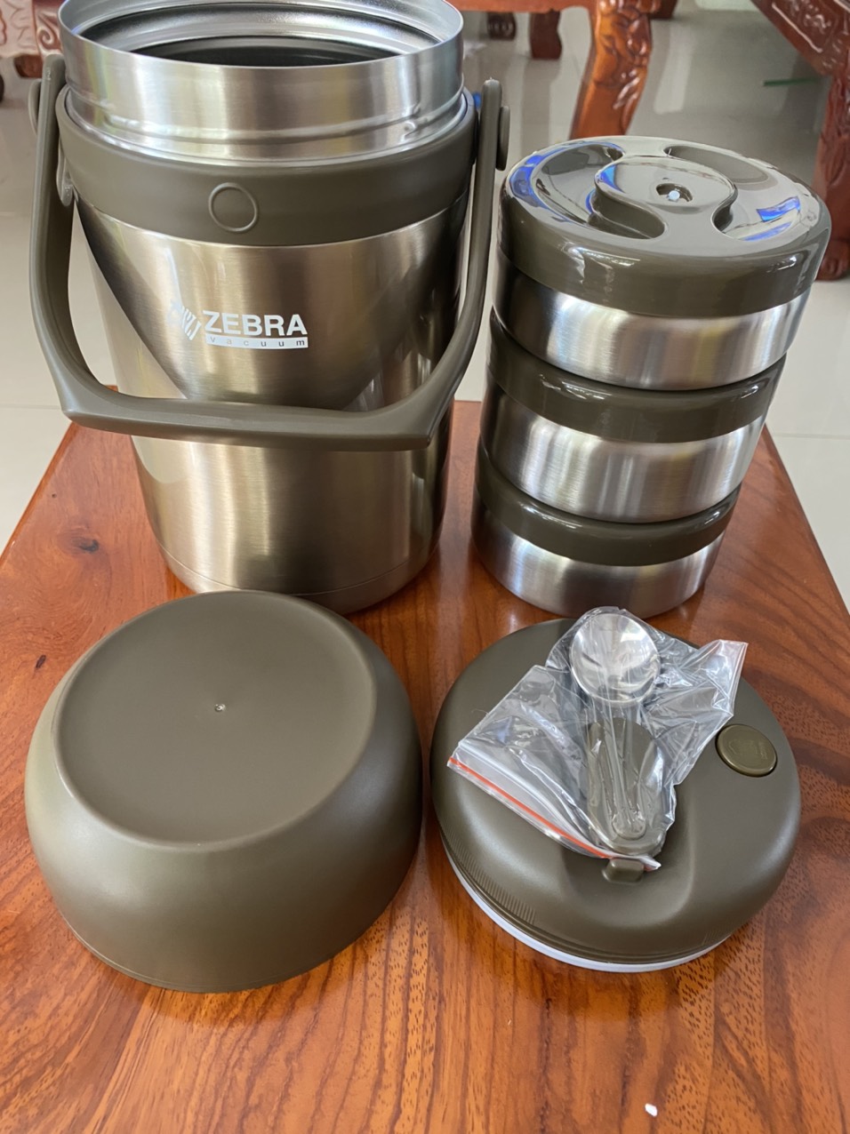 Gộp giữ nhiệt Zebra 152440 1.8L