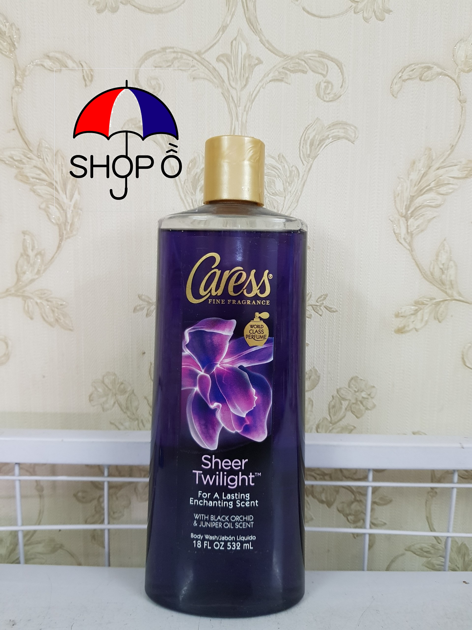 Sữa tắm trắng mịn da Caress Passionate Spell - 532ml