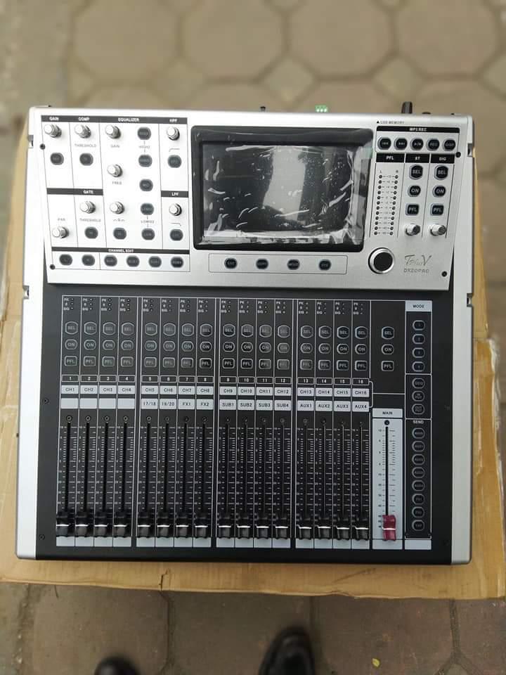 Mixer digital TplusV DX20 Pro