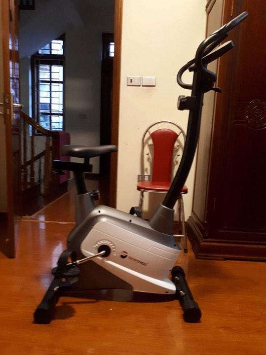 Xe đạp tập cố định Tech Fitness TF-02