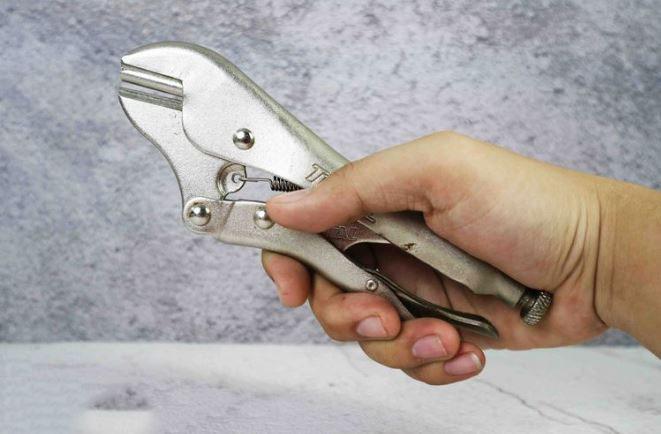 Kìm bấm chết Total THT1930701