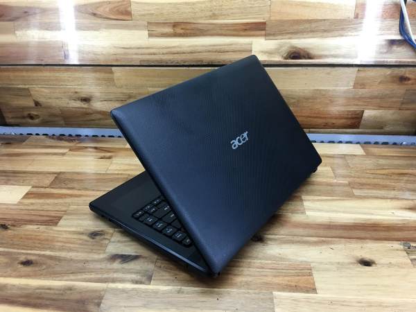 Laptop ACER 4749