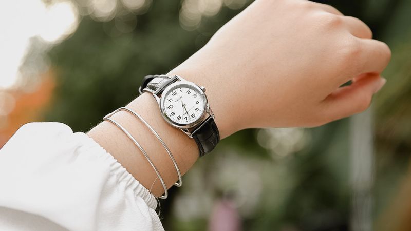 Đồng Hồ Nữ Dây Da Casio LTP-V001L-7BUDF