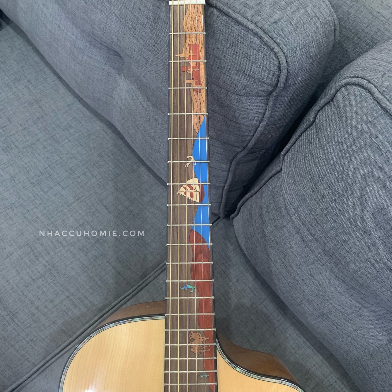 ĐÀN GUITAR ACOUSTIC TAKLA M580