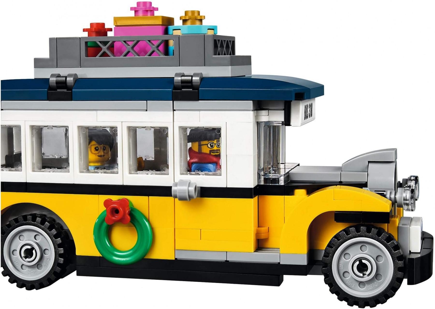 Đồ chơi lắp ráp Lego Creator Expert 10259 - Trạm Xe Lửa phủ Tuyết