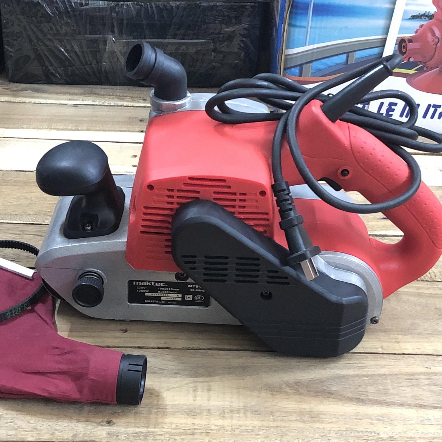Máy chà nhám băng Maktec MT940