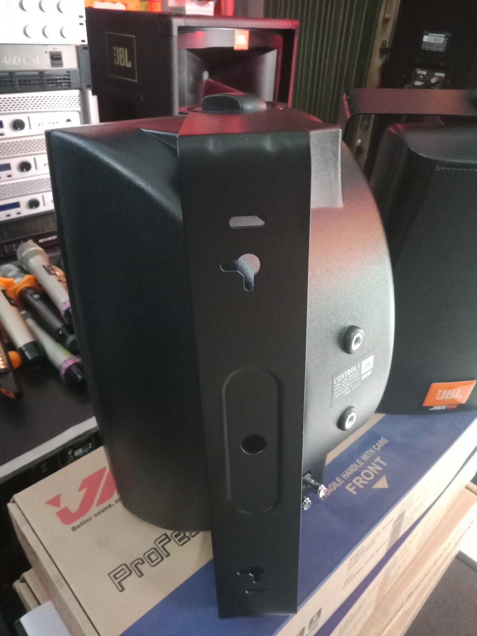 Loa JBL F650