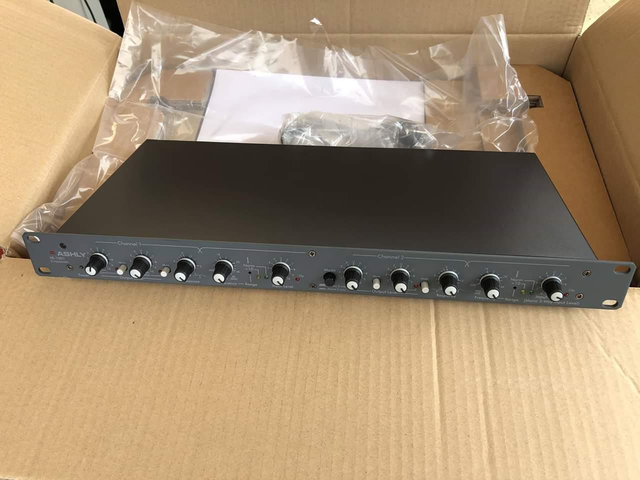 Amply - Amplifier Ashly XR1001