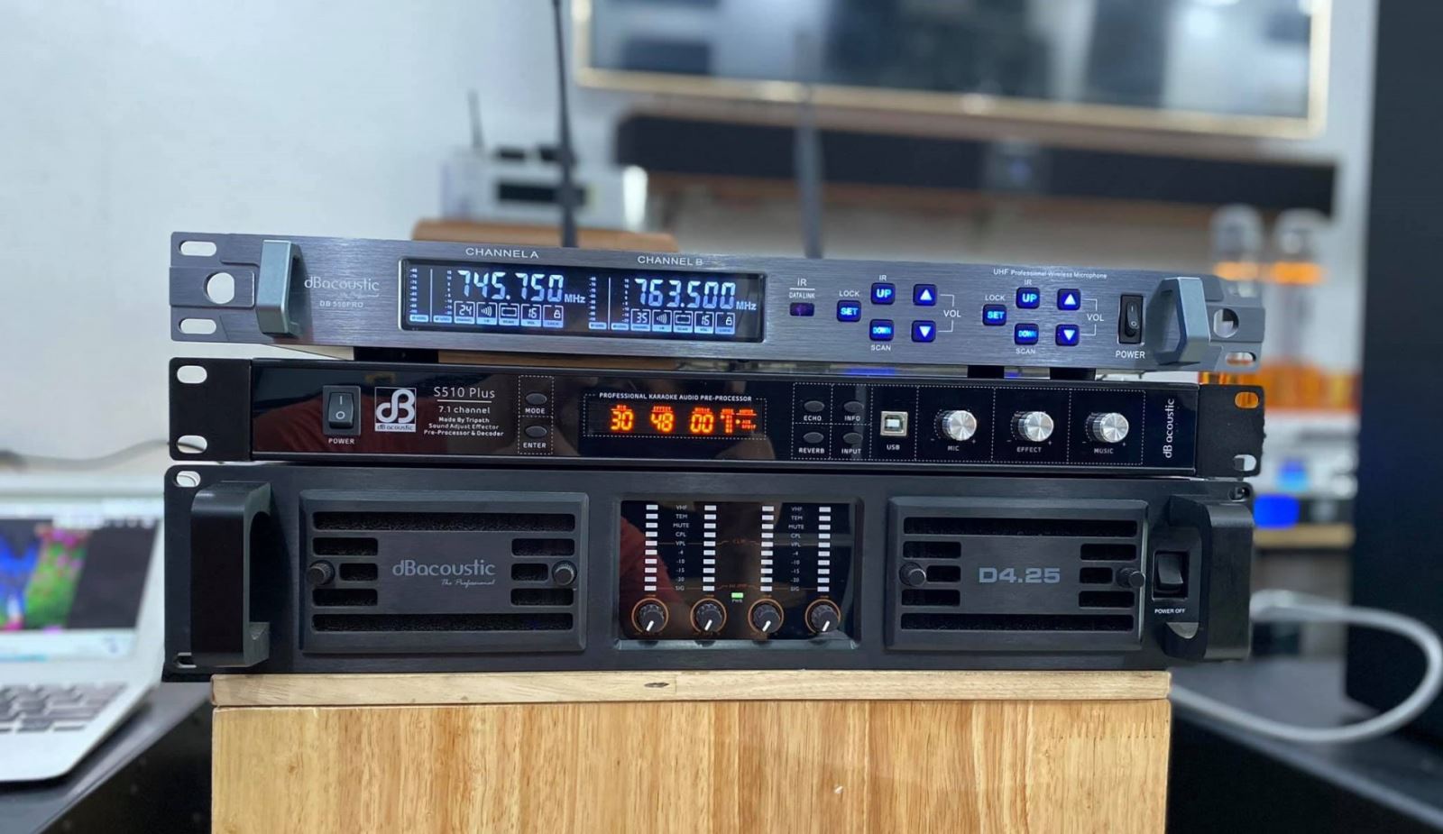 Main DB acoustic D4.25