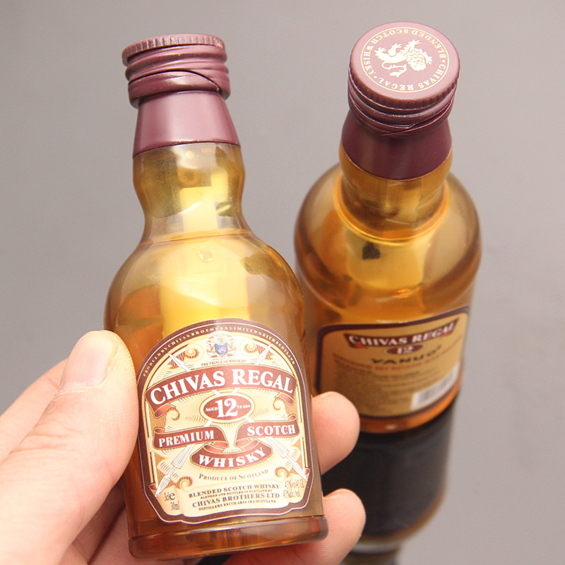 Bật lửa hình chai bia