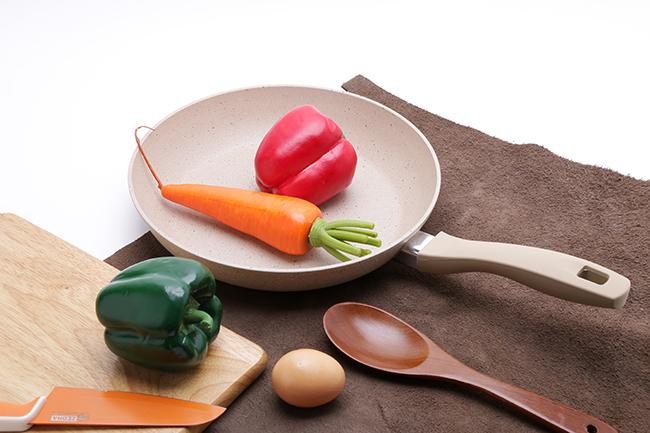 Chảo vân đá HappyCook Charm CHP-24 24cm