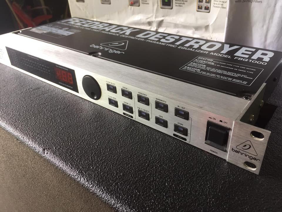 Bộ xử lý phản hồi Behringer FBQ1000