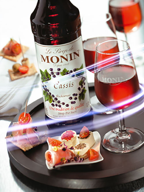 Siro Monin Nho Đen 700ml