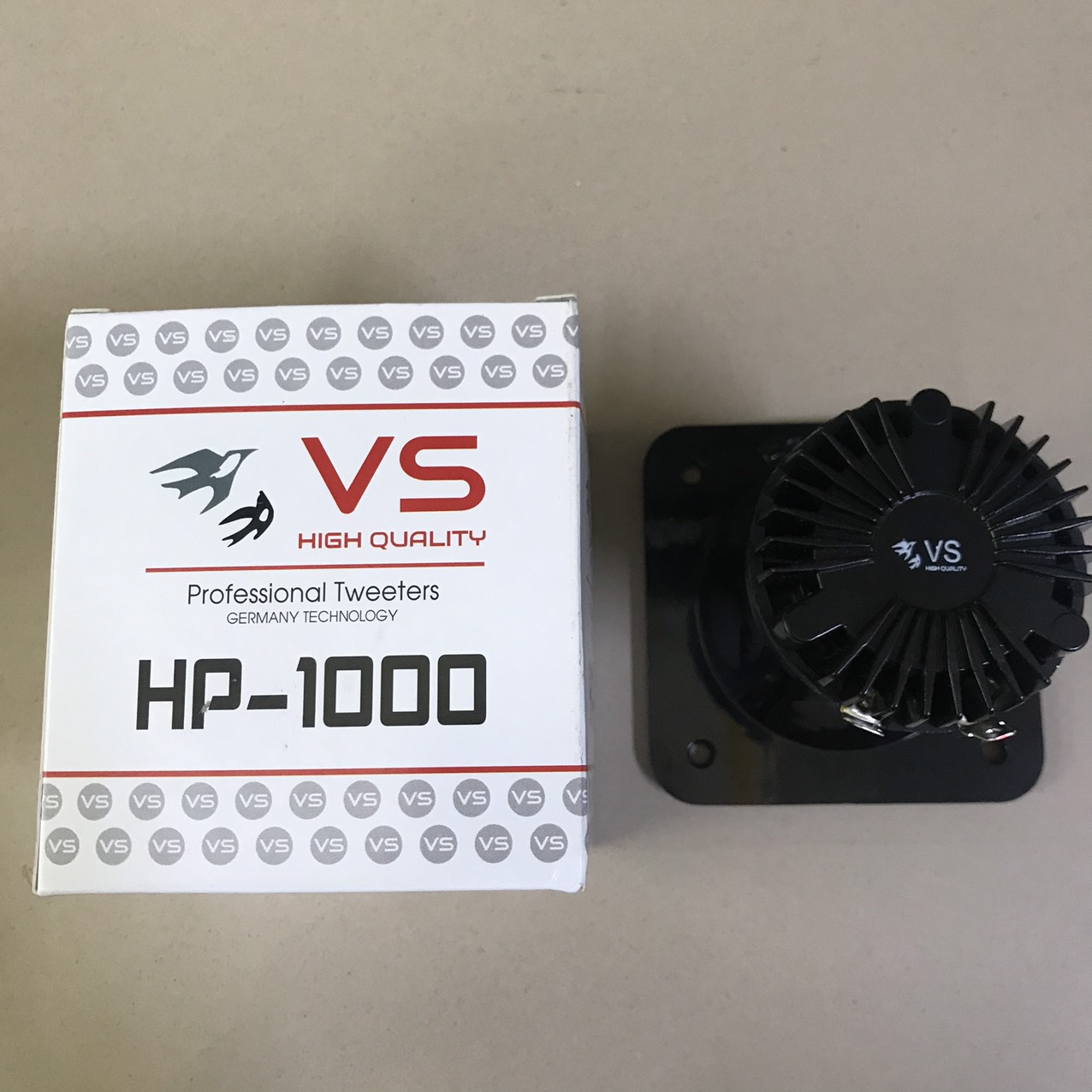 LOA DẪN NHÀ YẾN HP 1000