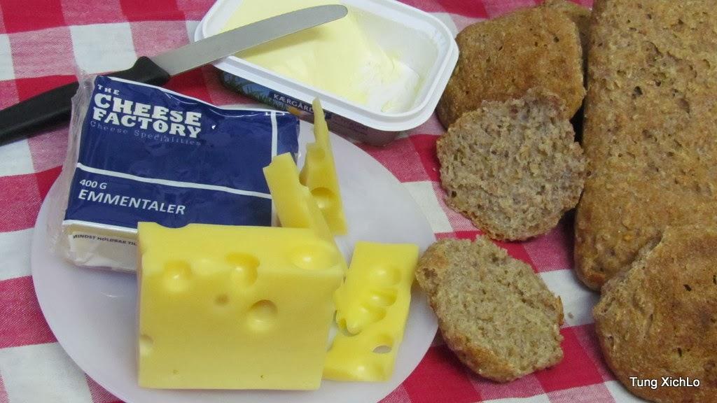 Phô mai L'Emmental Paysan Breton