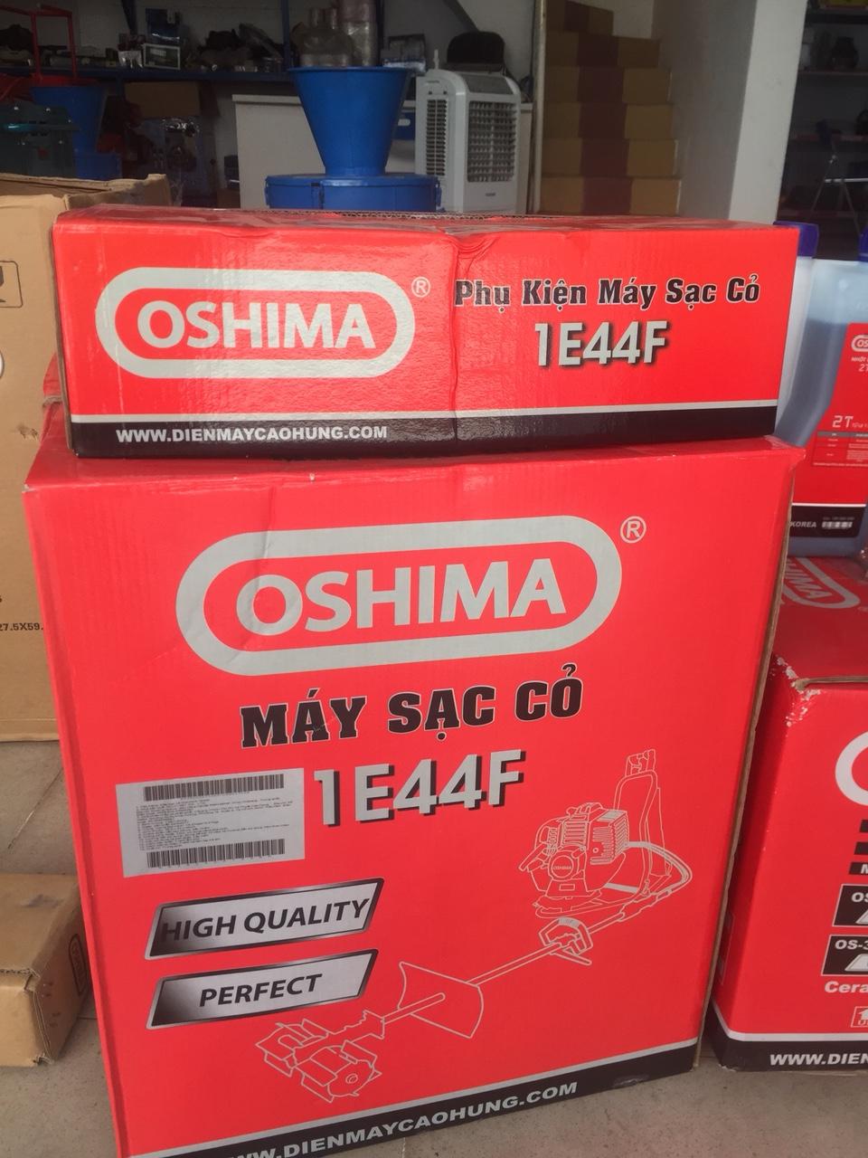 Máy sạc cỏ Oshima 1E44F