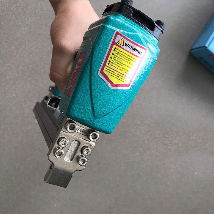 MÁY BẮN ĐINH DCA A1013J