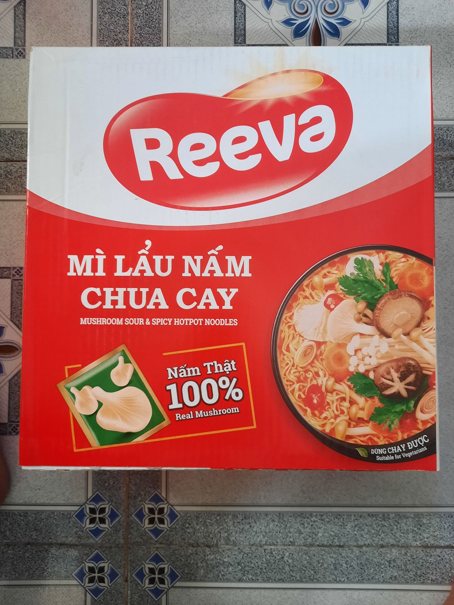 Mì Reeva 3 Miền lẩu nấm chua cay 85G thùng 30 gói