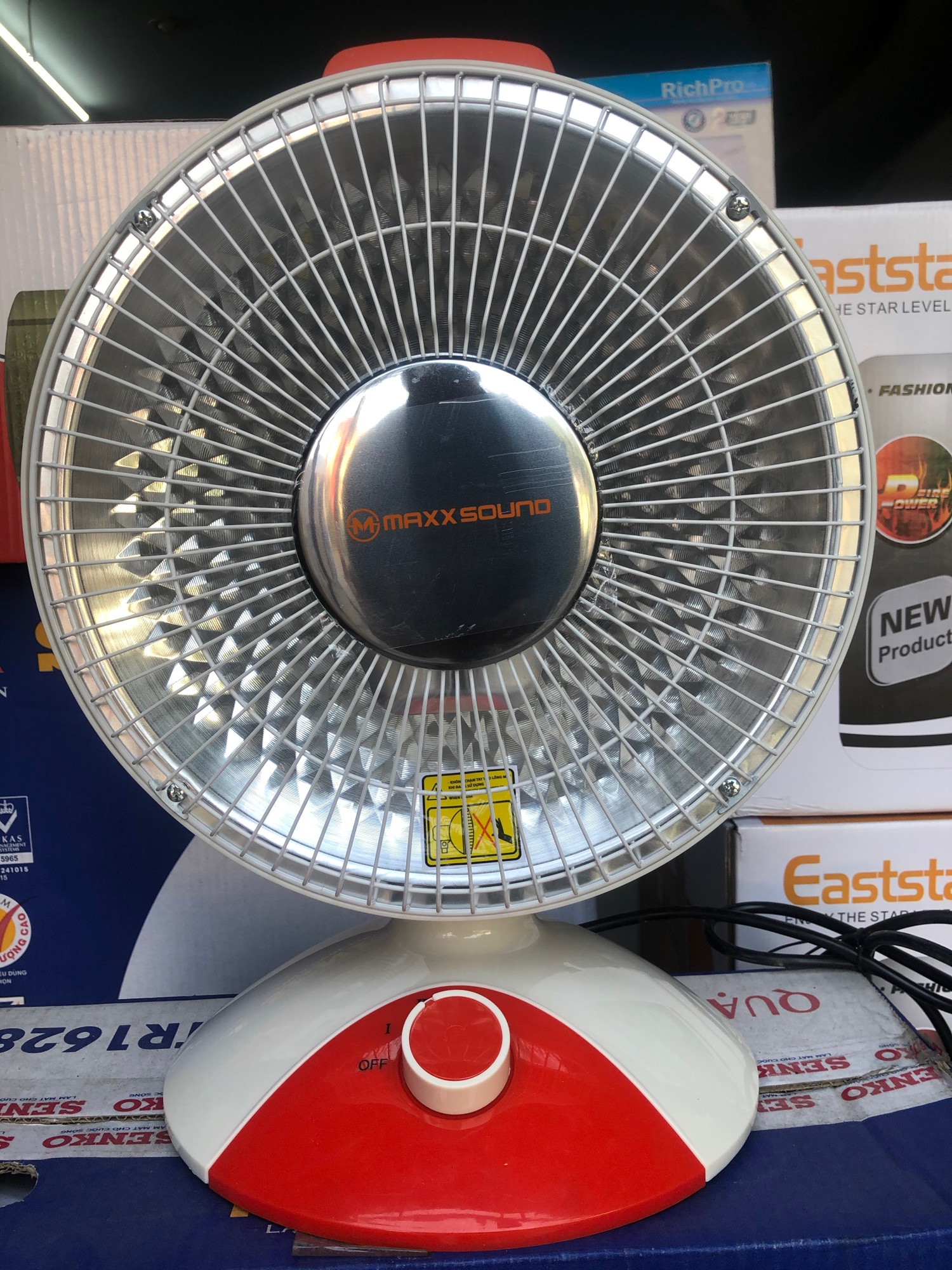 MÁY SƯỞI MAXXSOUND MD12