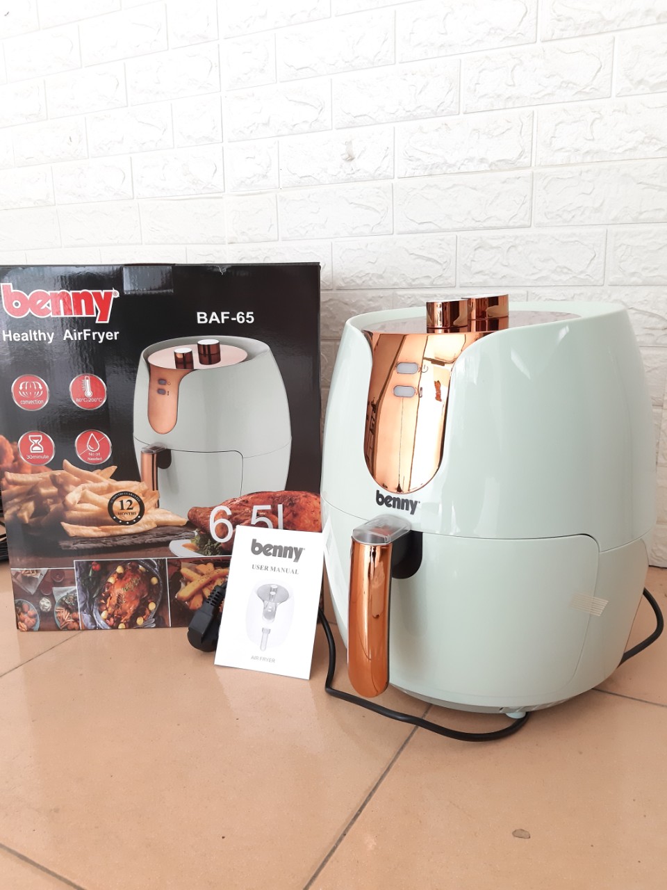 Nồi chiên không dầu Benny BAF-65 6.5L