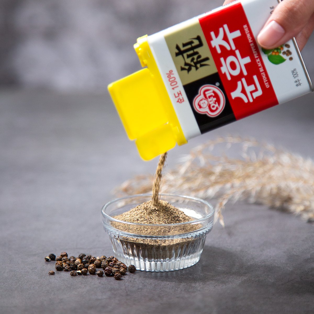 Tiêu Bột Ottogi 50g