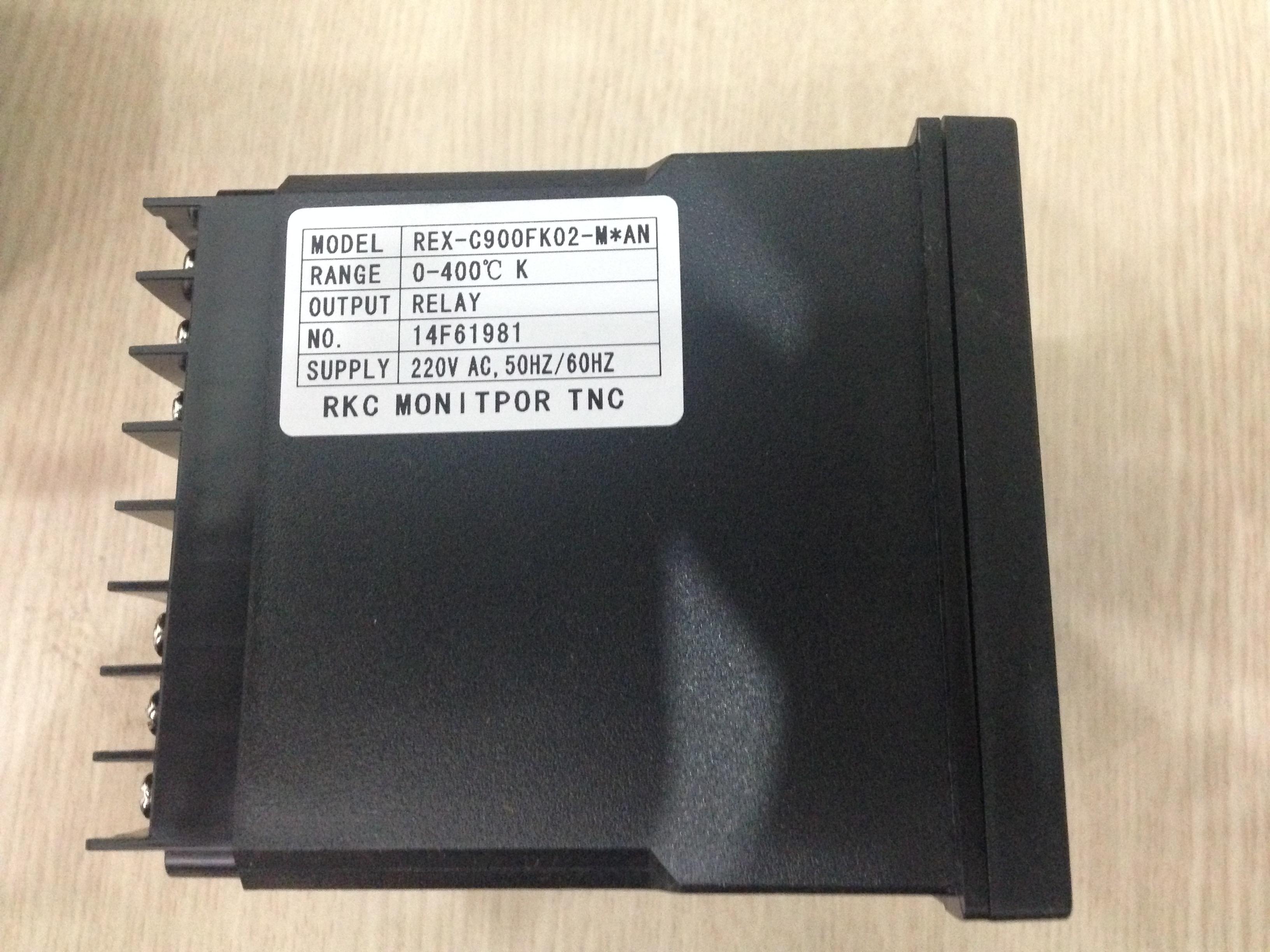 BỘ ĐIỀU KHIỂN NHIỆT ĐỘ RKC REX-C900
