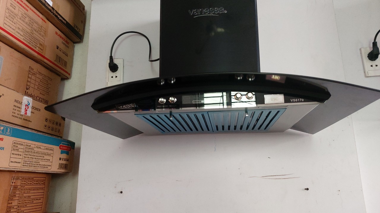 Máy hút mùi kính cong Vanessa VS6170G