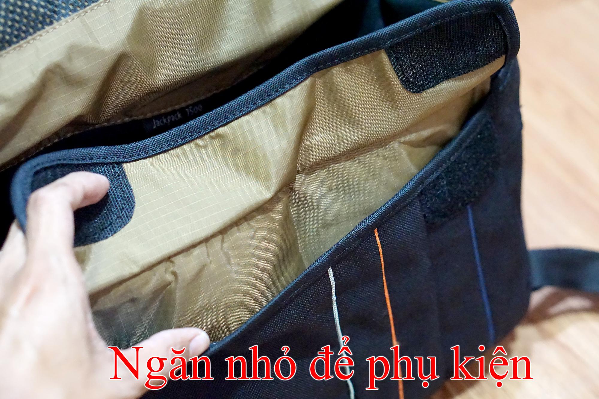 Túi xách Crumpler Pretty Boy 7500