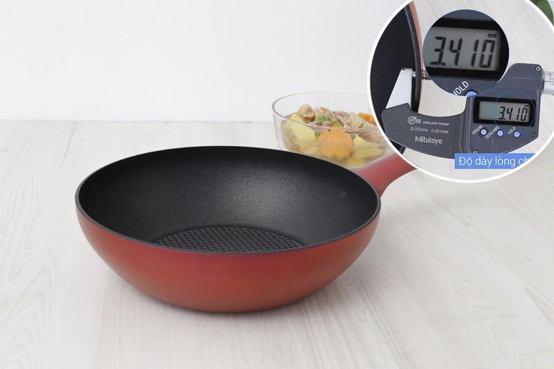 CHẢO XÀO TEFAL CHARACTER 28CM