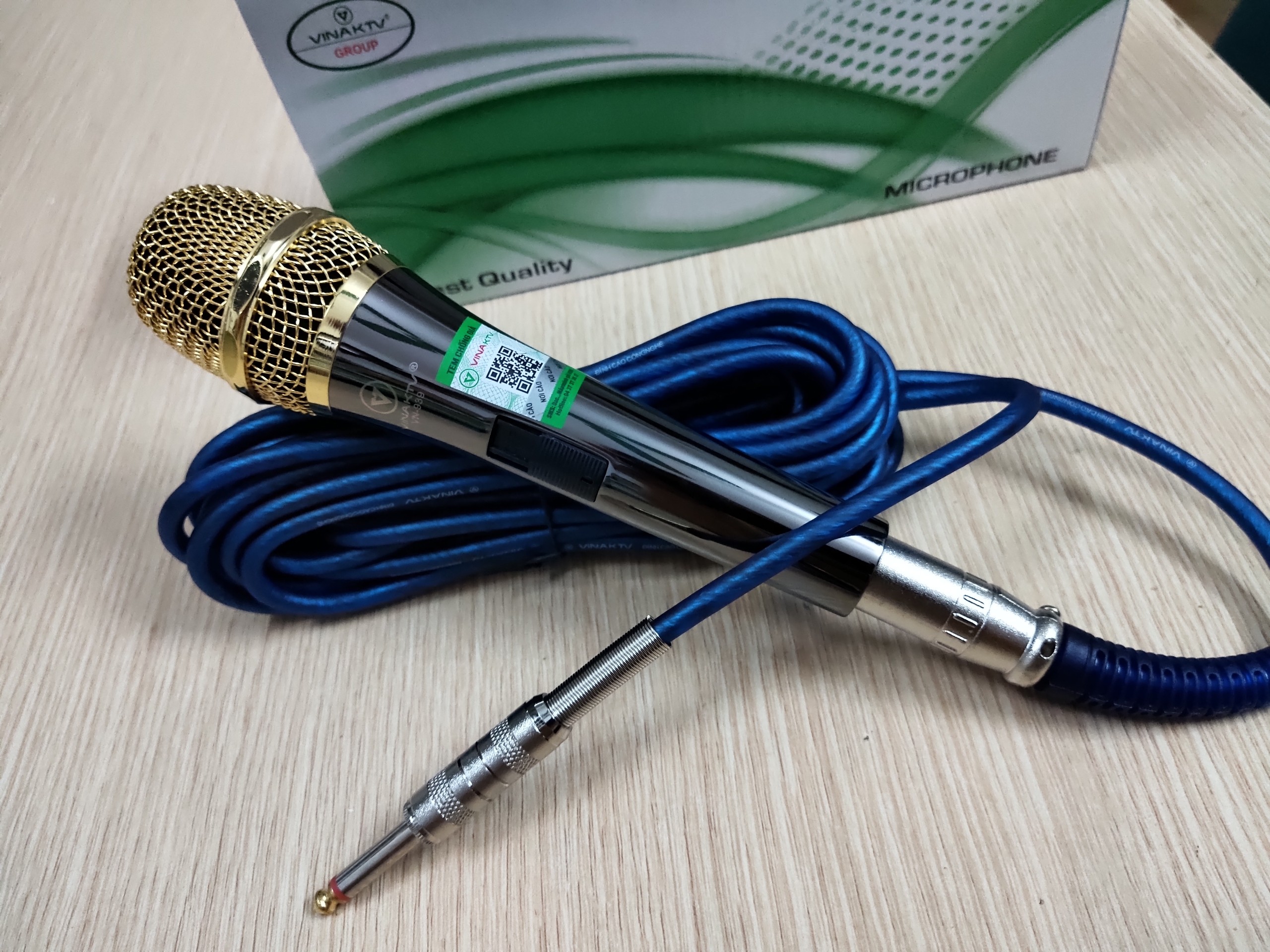 Micro có dây VinaKTV VN-939