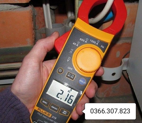 AMPE KÌM FLUKE 319