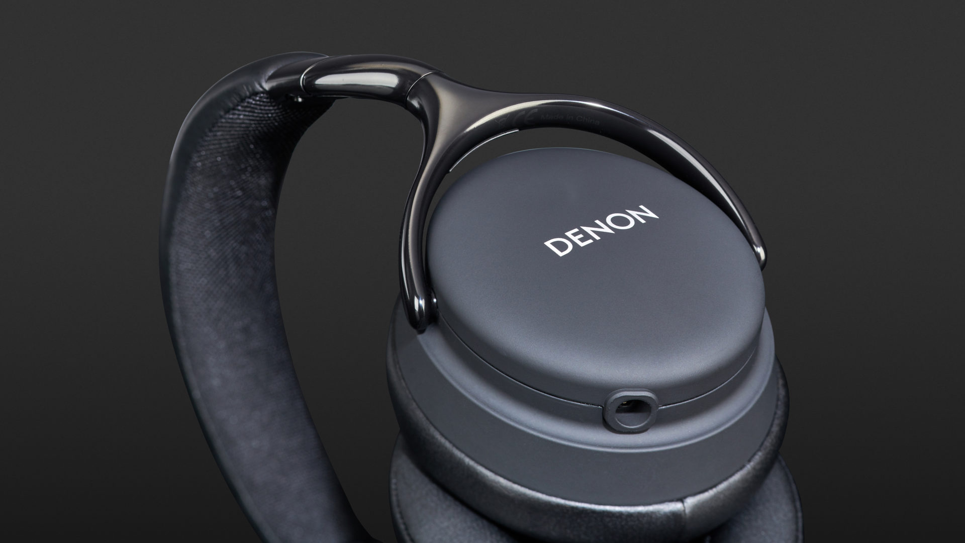 Tai nghe chụp tai DENON AH-D1200