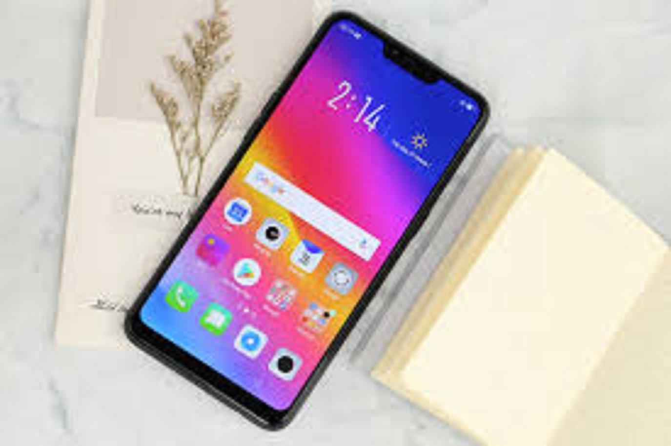 Điện thoại Oppo A3s - 2GB RAM, 32GB, 6.2inch
