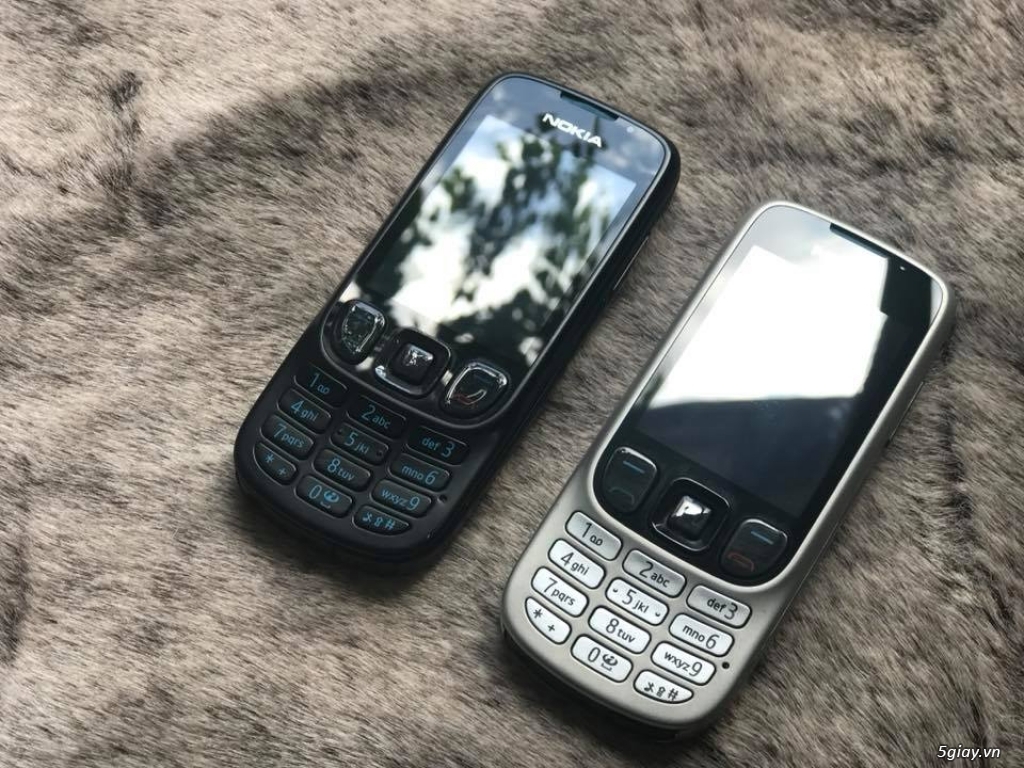 Điện thoại Nokia 6303