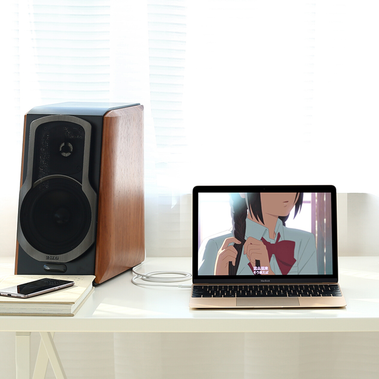 Cáp chuyển đổi USB type-C sang 2 đầu RCA UGREEN 30735