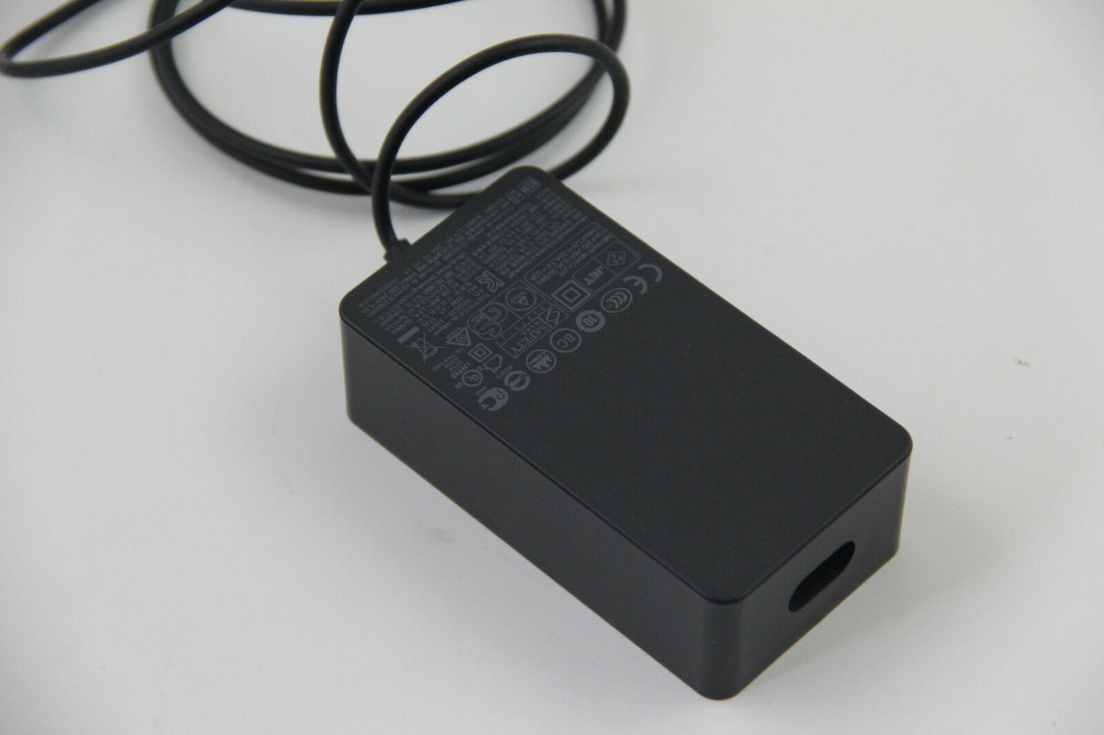 Sạc Microsoft Surface Pro 3