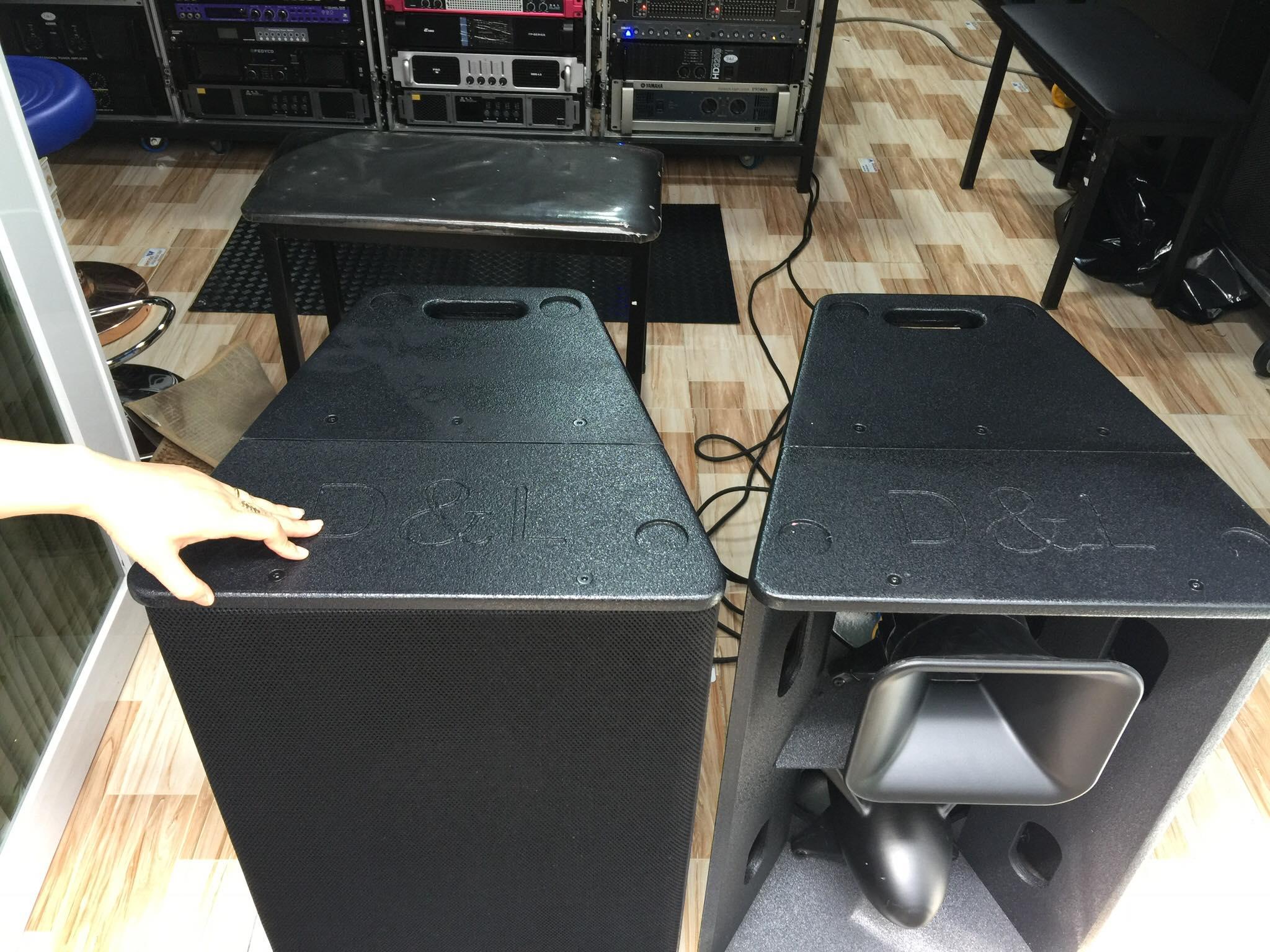 Loa hỏa tiễn D&L LB-212