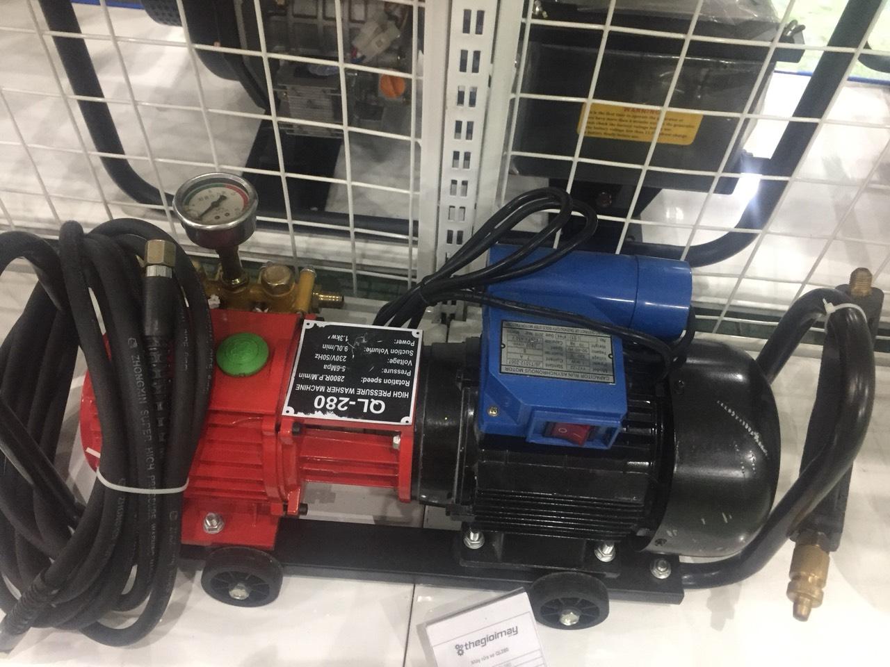 Máy bơm nước rửa xe QL-280
