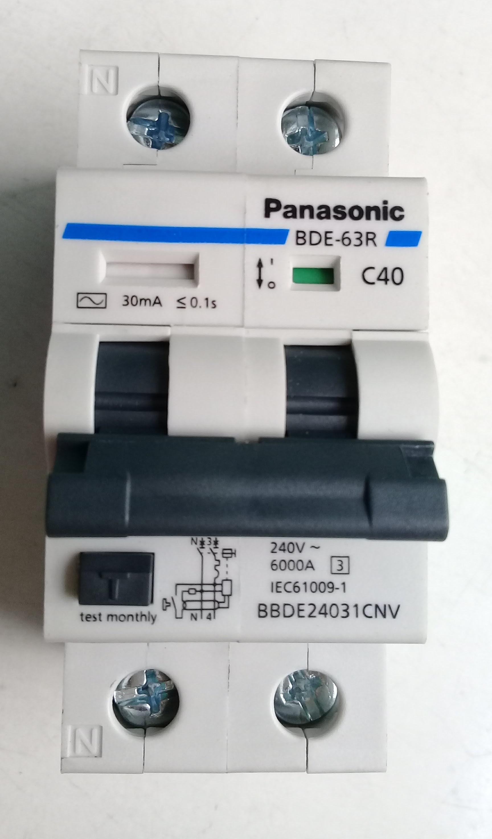Cầu dao Panasonic BBDE26331CNV