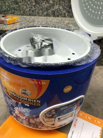 Nồi Cơm Điện Goldsun GR-1181 1.8L