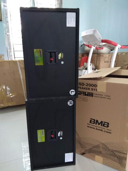 loa BMB CS 2000