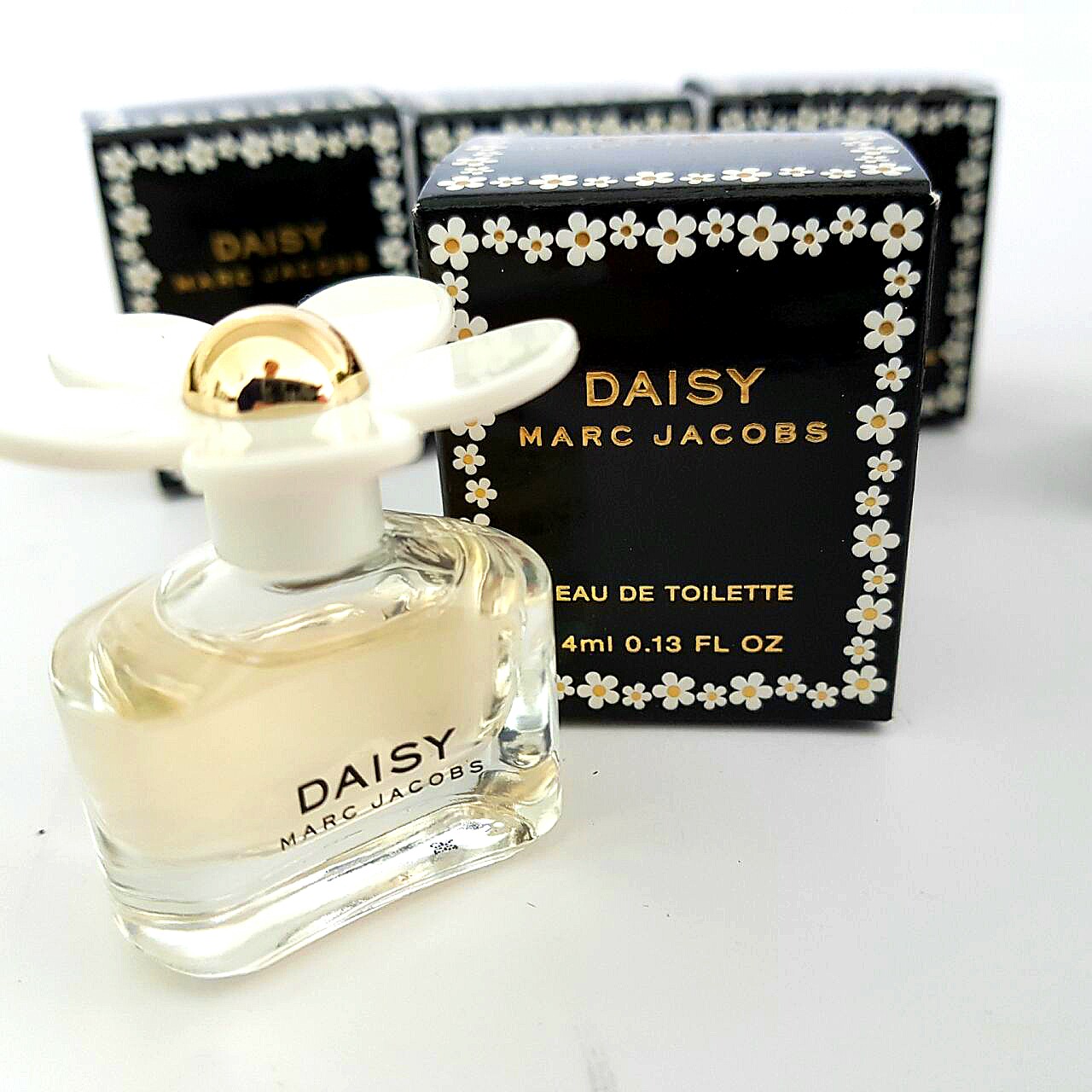 Nước Hoa Nữ Daisy Marc Jacobs EDT 4ml (Đen)