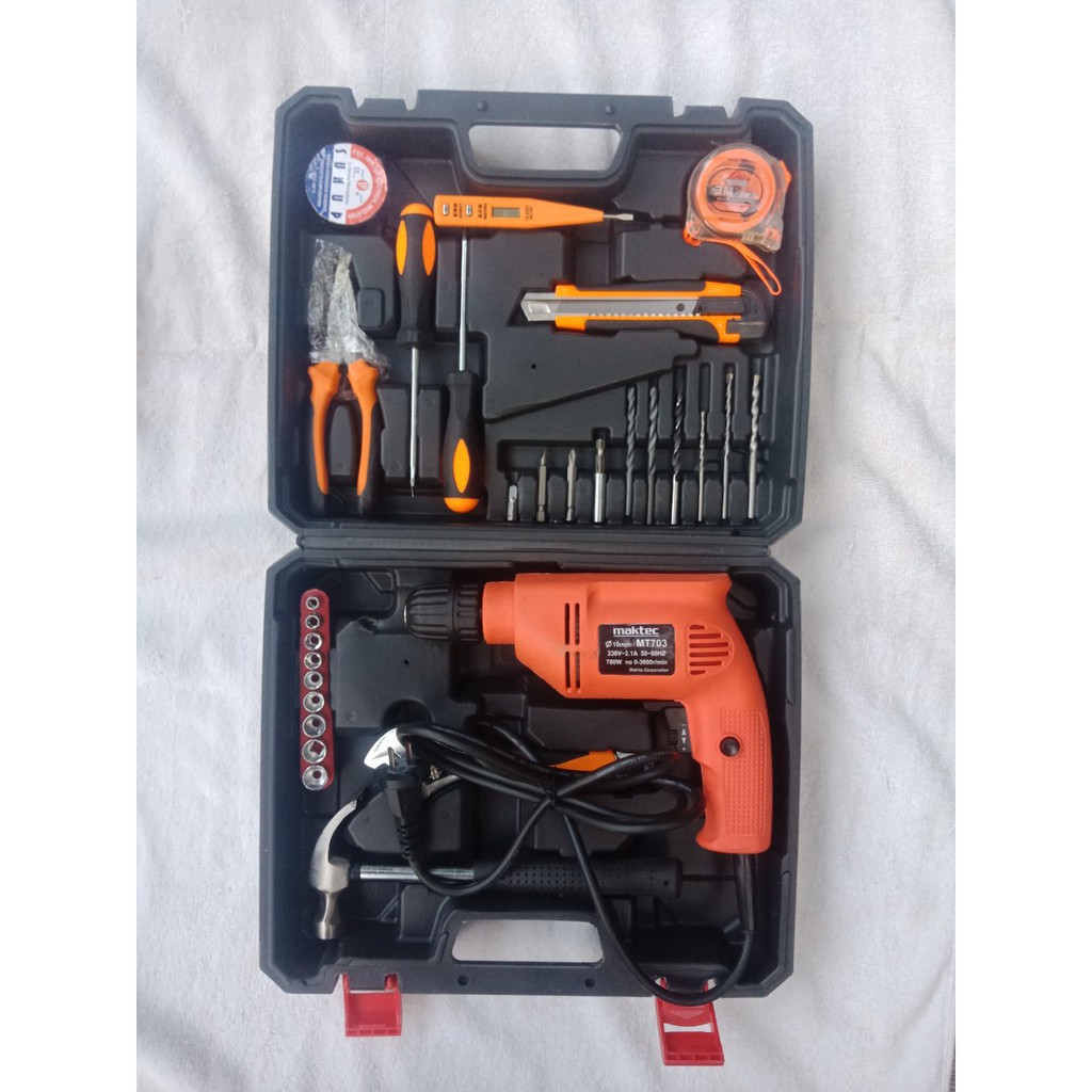 Máy khoan Maktec MT-703