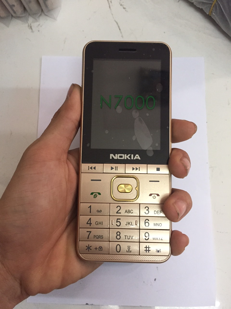 Điện Thoại Maxfone V12