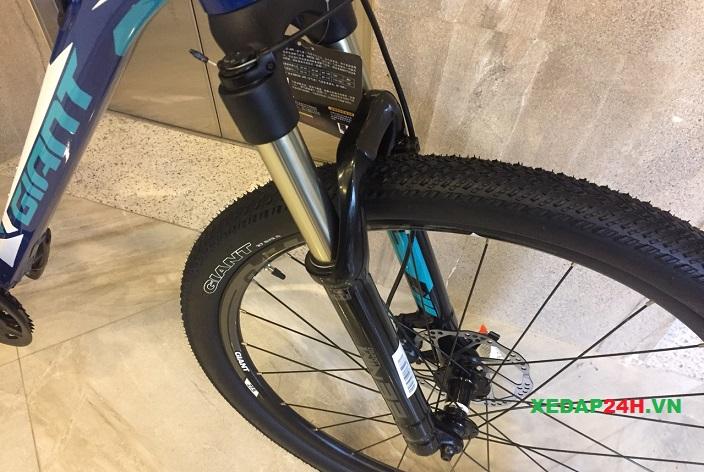 Xe đạp thể thao Giant XTC 800