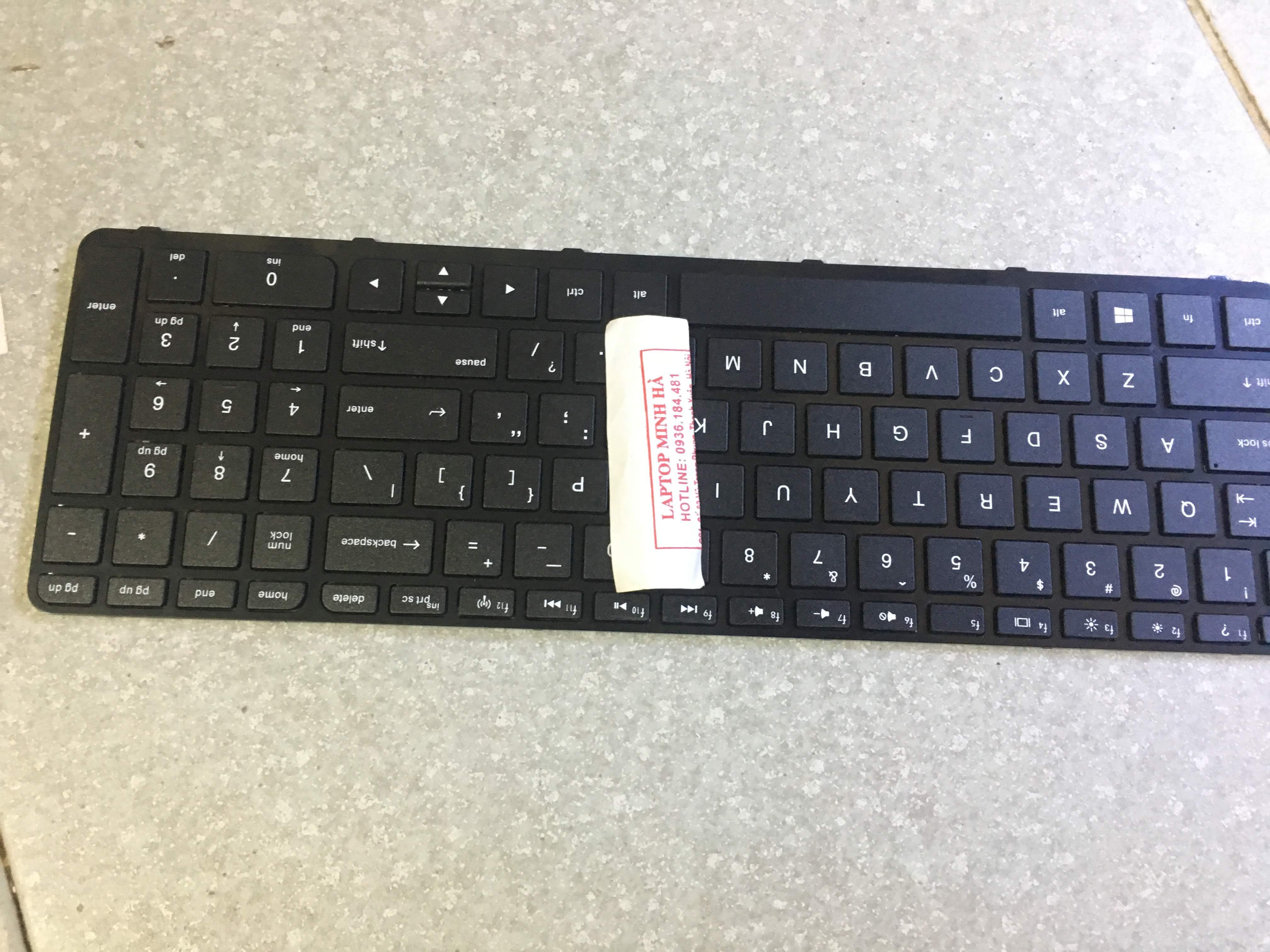 Bàn phím laptop HP C700