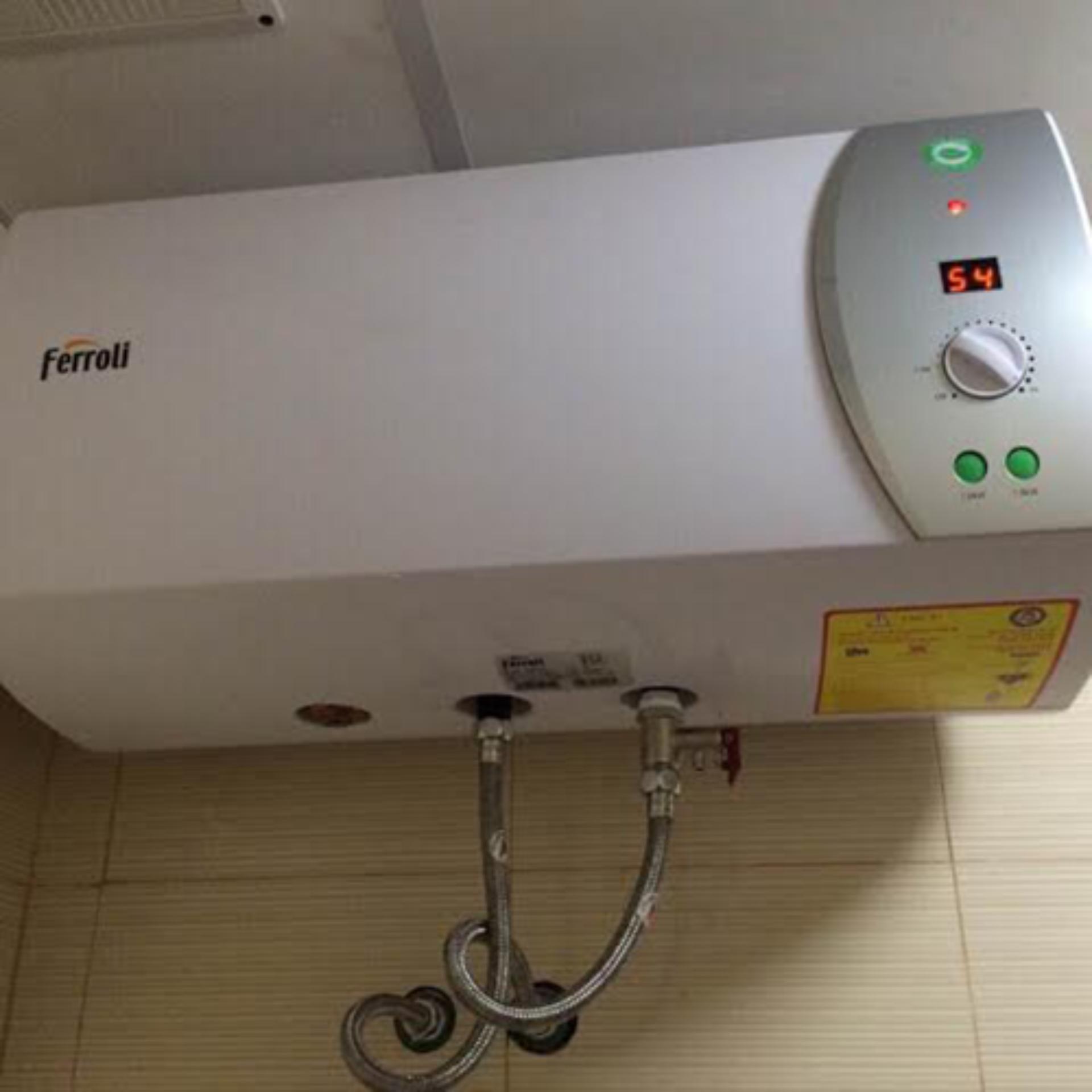 Máy nước nóng Ferroli VERDI 20SE 20L