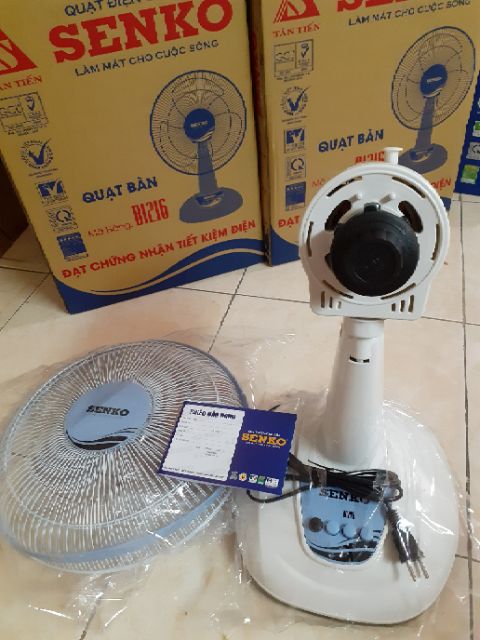 Quạt bàn Senko B1216