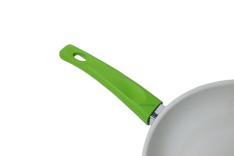 Chảo Ceramic chống dính Comet CH1126 26cm - Màu ngẫu nhiên