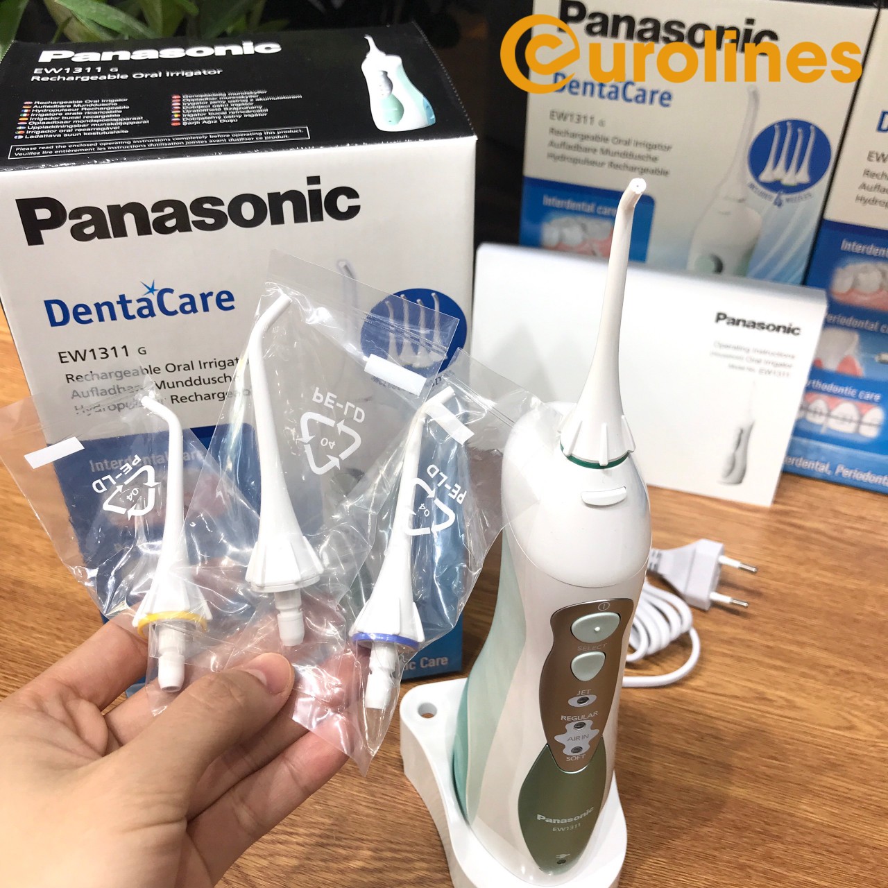 Máy tăm nước PANASONIC EW1311